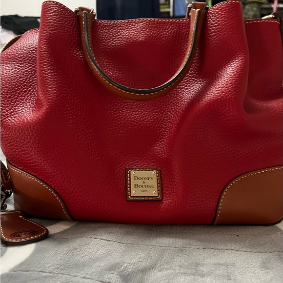 Dooney & Bourke in red, textured shoulder bag, cross body - Picture 1 of 3